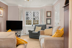 Astrop Gardens Kings Sutton